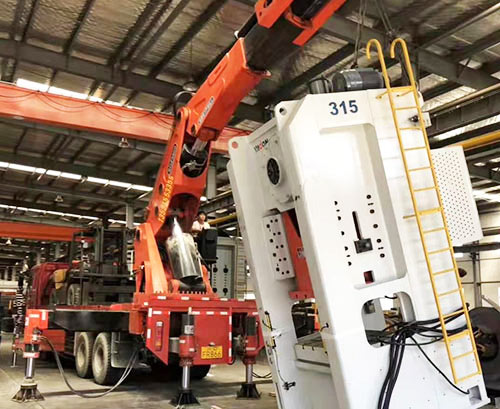 永发镇提升工作效率，选择优质折臂吊租赁服务