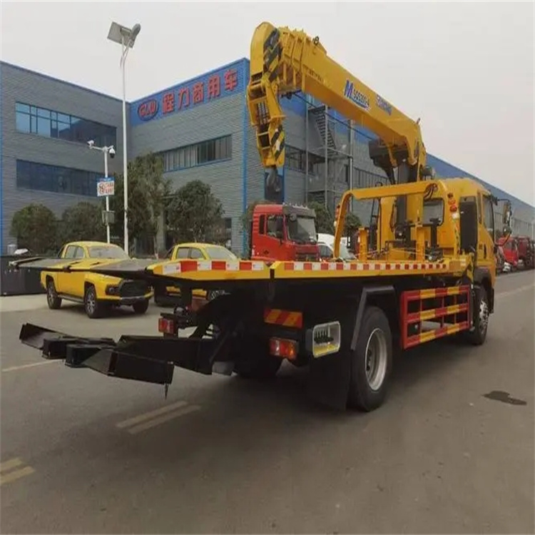 永发镇附近小随车吊出租电话，轻松解决搬运烦恼