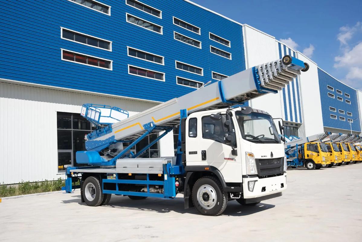 永发镇出租云梯车高空作业车 建筑垃圾搬运