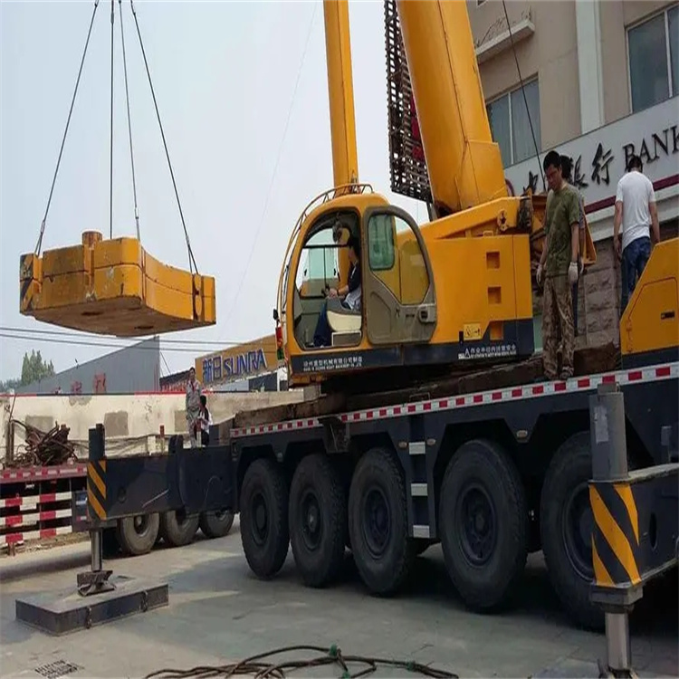 永发镇当地吊车出租|机器吊装|75吨|工厂搬迁服务